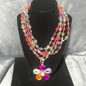 Multi color necklace